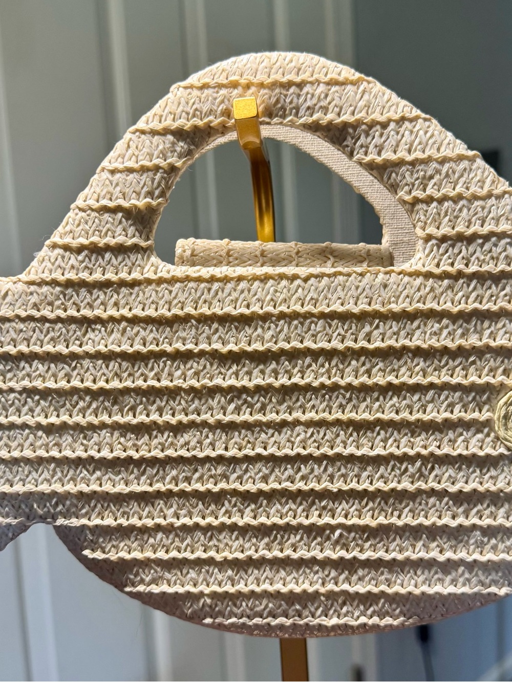 NWT Savanna Woven Straw Fish Handbag Top Handle Clutch Beige - Picture 2 of 4